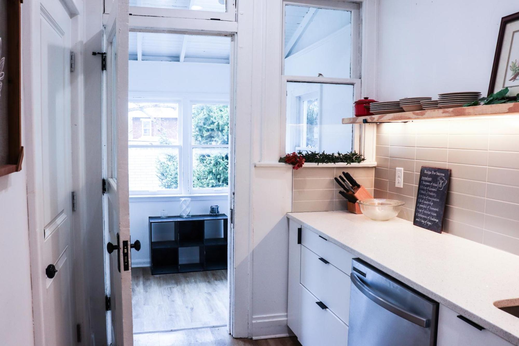 Apartment Downtown Retreat - 2br Oasis Columbus