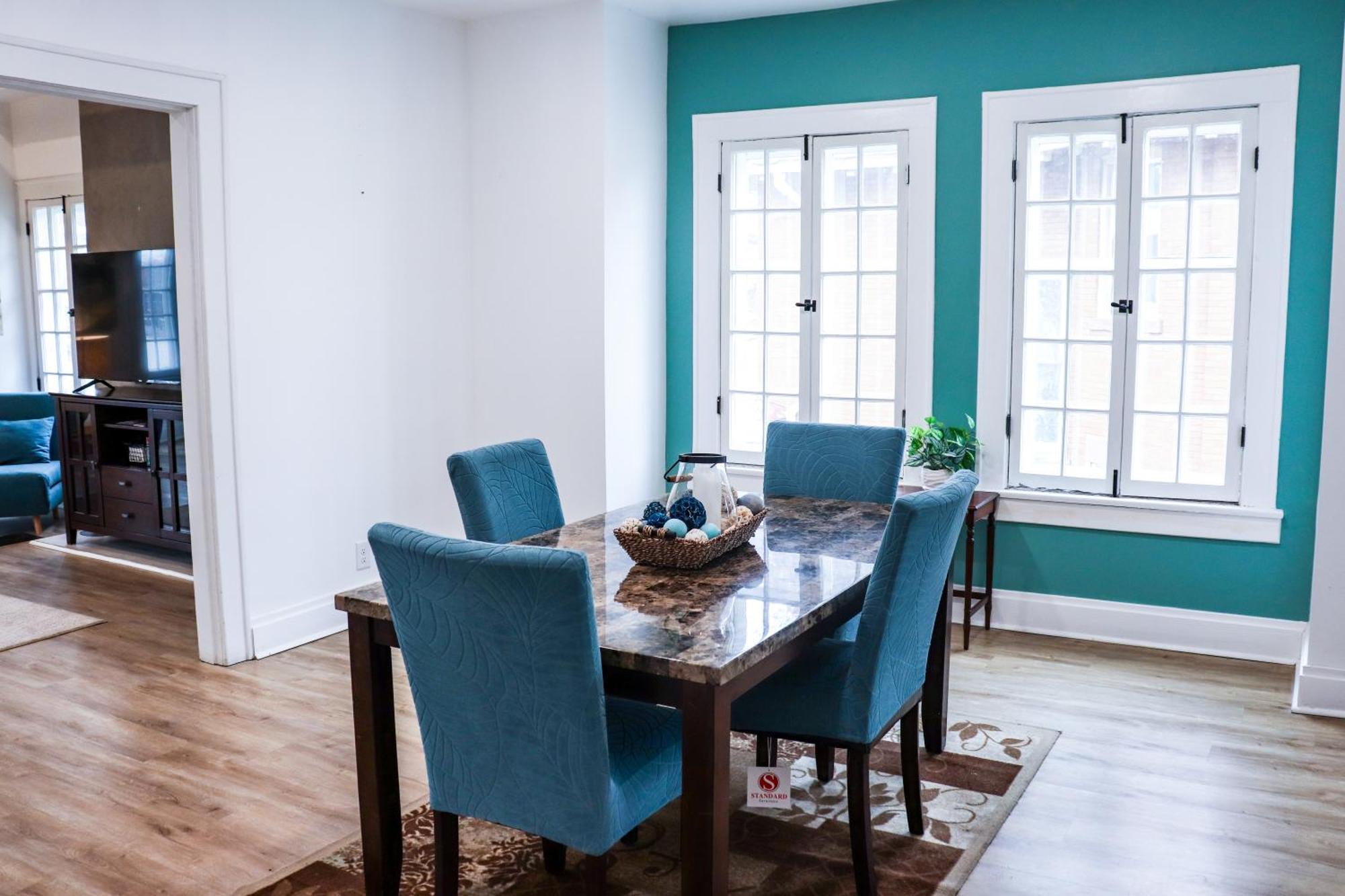Apartment Downtown Retreat - 2br Oasis Columbus
